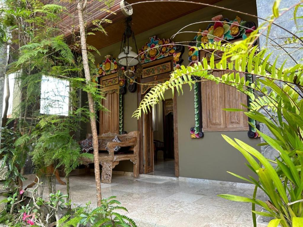 Nirwa 1 Ubud Guesthouse Ruang foto